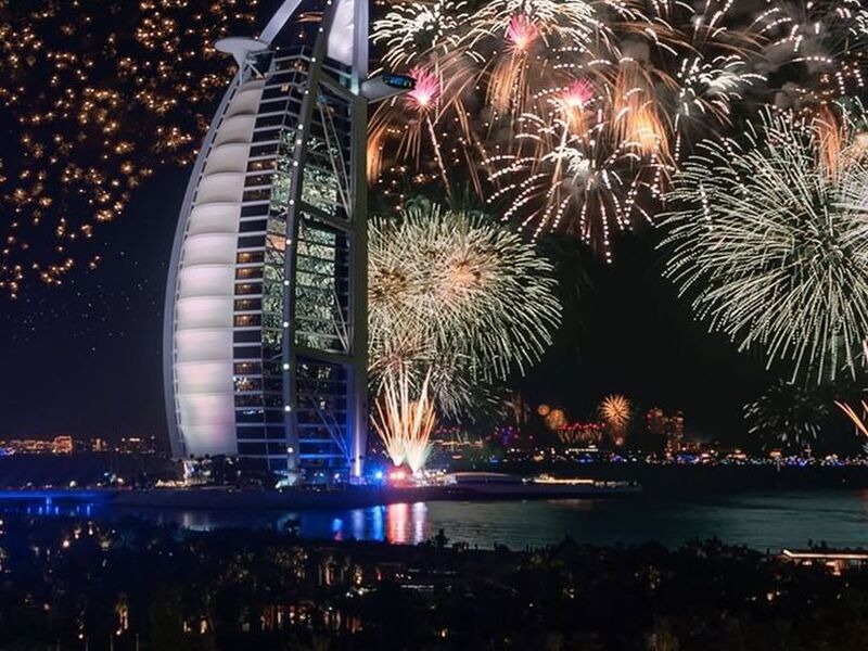 YILBAŞI ÖZEL İZMİR'DEN DUBAİ TURU SunExpress Havayolları ile 6 gece