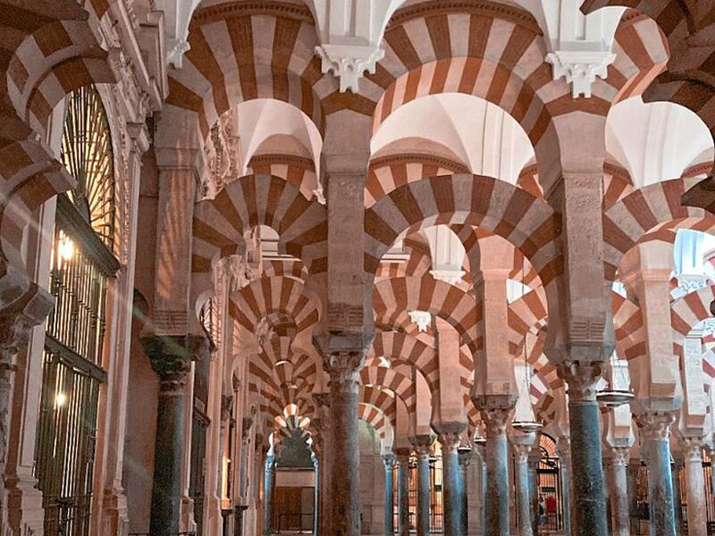 İZMİR `DEN MEGA PORTEKİZ & ENDULUS & ISPANYA TURU Pegasus Havayolları ile 10 gece