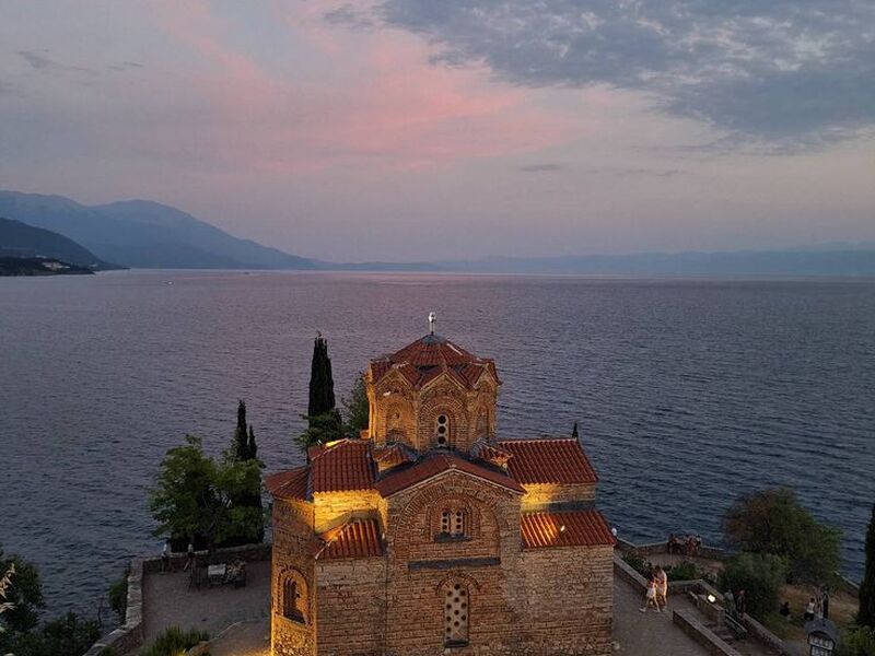 FIRSAT VİZESİZ BAŞTANBAŞA BALKANLAR A JET HAVAYOLLARI ile 