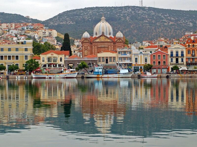 YILBAŞI ÖZEL İZMİR HAREKETLİ MİDİLLİ TURU